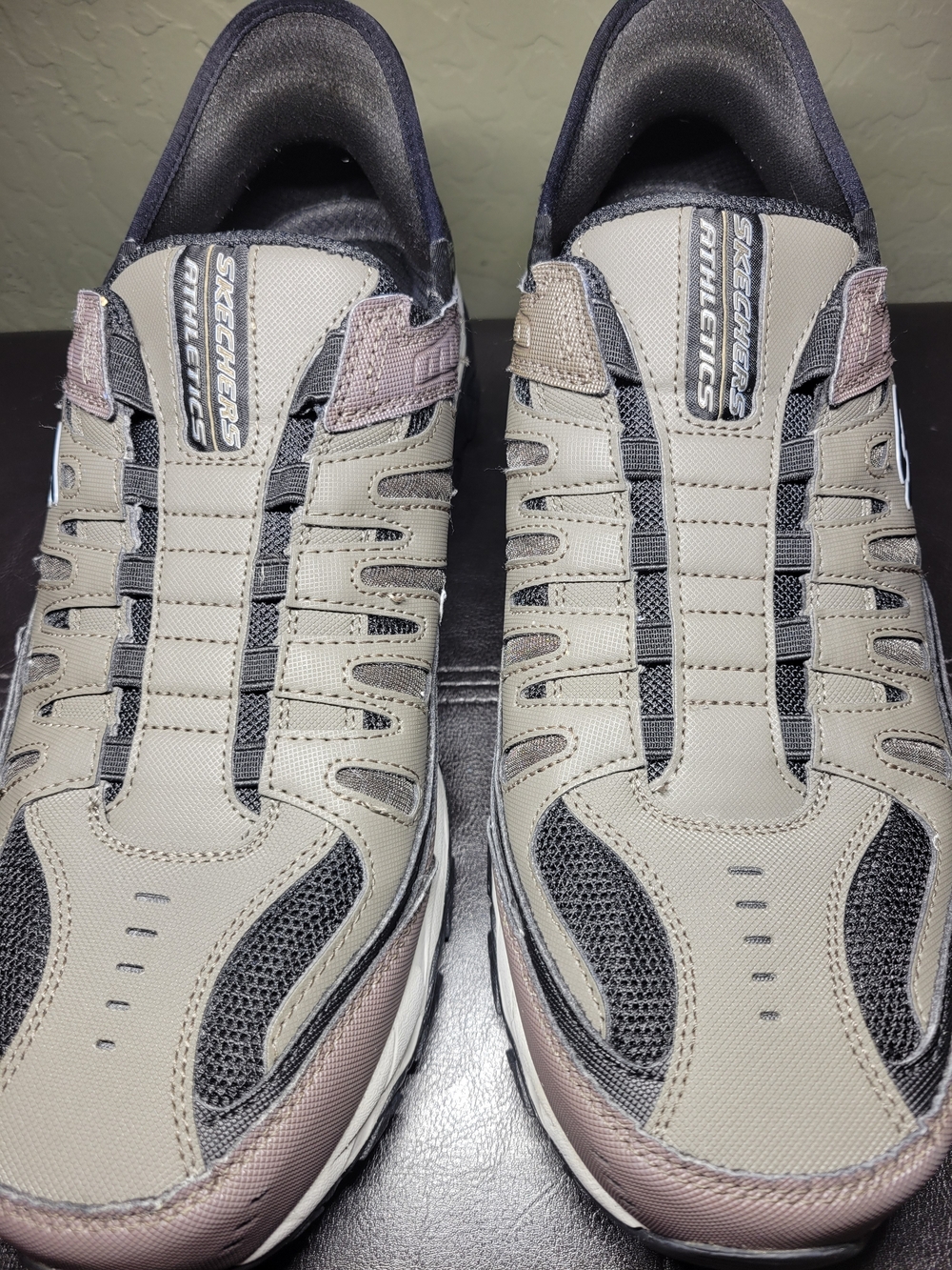 Skechers Athletic Slip-On Sneakers Mens Size 13 Extra Wide